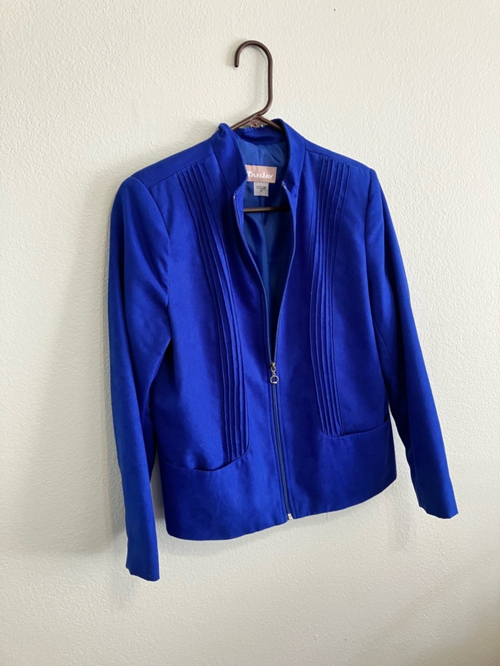 Beautiful Vintage TanJay Long Sleeve Vibrant Blue Jacket